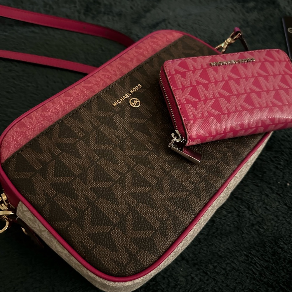 NEW! (Without Tags) Crossbody and Wallet Set